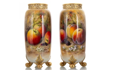 WILLIAM RICKETTS FOR ROYAL WORCESTER PAIR OF VASES