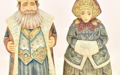 Wooden figures – wedded pair of boyars