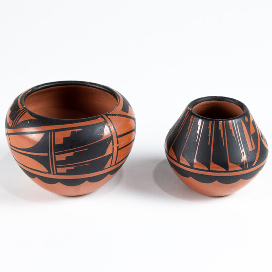 (lot of 2) Caroline Loretto Jemez Pueblo pottery vessels