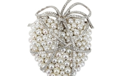CULTURED PEARL AND DIAMOND HEART BROOCH