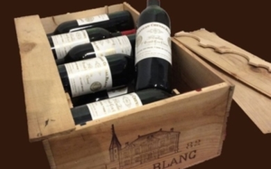 Douze (12) bouteille, Château Cheval Blanc, 1982, …
