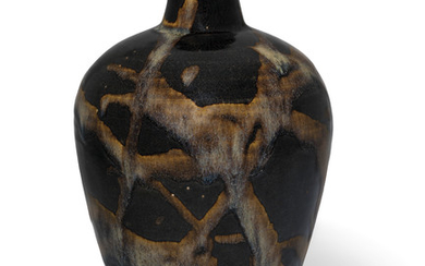 A RARE JIZHOU BLACK AND RUSSET STREAKED VASE, MEIPING, SONG-JIN DYNASTY (960-1234)