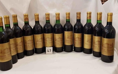 12 bottles château FONREAUD 1970 LISTRAC MEDOC CRU BOURGEOIS. Perfect labels, 3 low necks.
