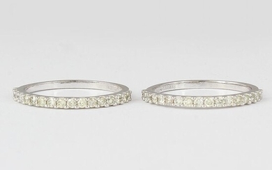 14 K / 585 White Gold Set of 2 Diamond Band Rings