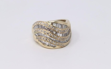 14KT Yellow Gold Diamond Ring