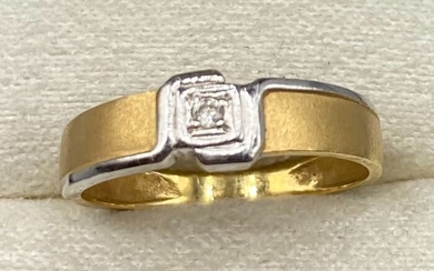 18 kt. White gold, Yellow gold - Ring - 0.07 ct Diamond