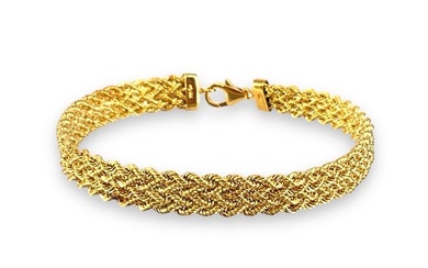 18kt Yellow Gold Bracelet