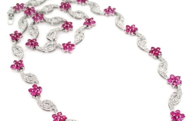 9.00 ct Burma Rubies and 1.70 ct Diamonds - 18 kt. White gold - Necklace