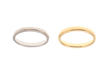 A 22CT GOLD WEDDING BAND AND AN 18CT WHITE GOLD BAND.