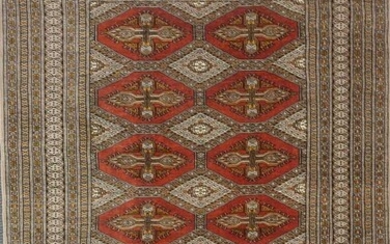 A Bochara Bukhara rug, 200 x 127cm