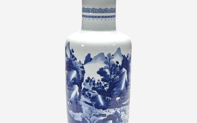A Chinese blue and white porcelain rouleau vase 青花山水人物纸槌瓶