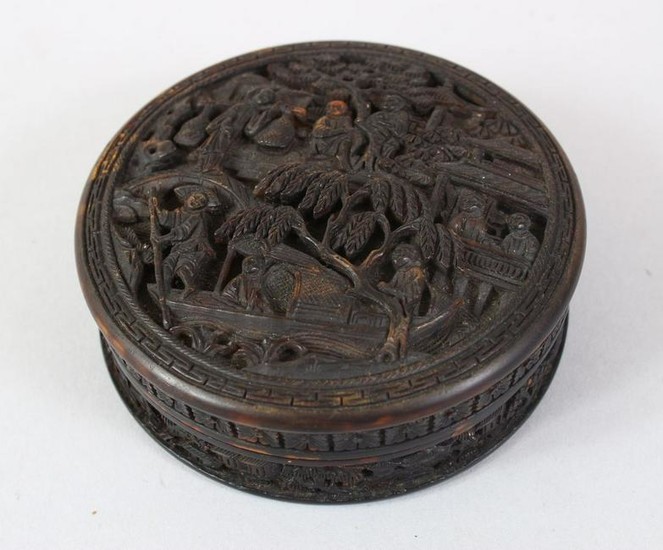 A GOOD 19TH CENTURY CHINESE CARVED TORTOISESHELL BOX