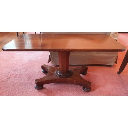 A Georgian Mahogany low Side Table. 84 x 46 x H40cm approx.
