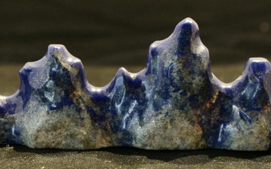 A LAPIS LAZULI BRUSH HOLDER WITH CARVING