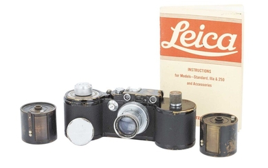 A Leica Reporter 250GG Rangefinder Camera