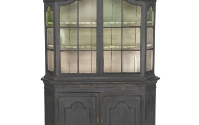 A painted Danish Louis XVI display cabinet. Province of Southern Jutland, late 18th century. H. 215 cm. W. 150 cm. D. 42 cm.