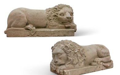 A pair of Italian Baroque style models of lions