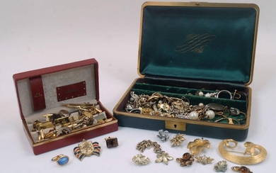 A quantity of costume jewellery and accessories, comprising various clip earrings with costume pearls, pendants, and brooches including a brushed gold effect brooch stamped 'B.S.K' to the reverse, housed in a felt lined gilt rim box, together with...