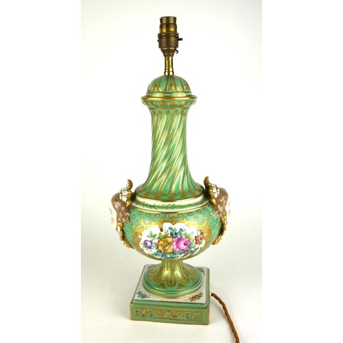 AN EARLY 20TH CENTURY GERMAN PORCELAIN LAMP Single baluster ...