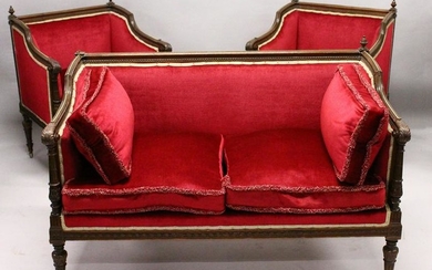 AN EDWARDIAN MAHOGANY THREE PIECE SUITE, comprising of