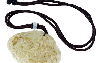 ANTIQUE CHINESE CARVED JADE DRAGON AMULET PENDANT