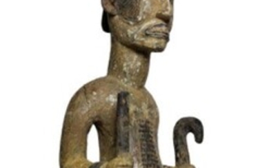 Afrique. Importante statuette Igbo. Les Igbo sont une ethnie habitant le sud-est du Nigeria. Ils...