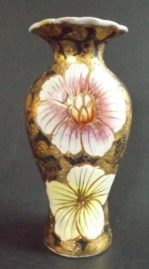 Antique Japanese Moriage Vase Painted Flowers