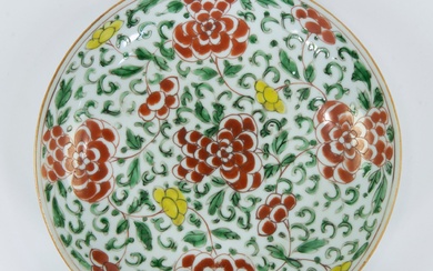 Assiette en porcelaine de Chine à décor de pivoines, Kangxi 1680 - 1700 Chinees famille...