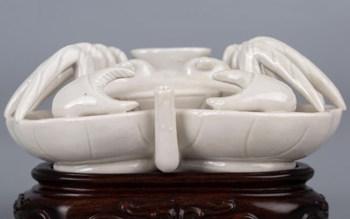 Blanc de Chine Porcelain Crab Ding kiln Bowl, Ming dynasty