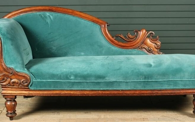 Carved Empire Divan or Chaise
