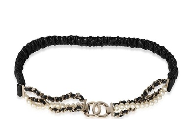 Chanel Black Leather Faux Pearl & Chain-Link Belt 75/30