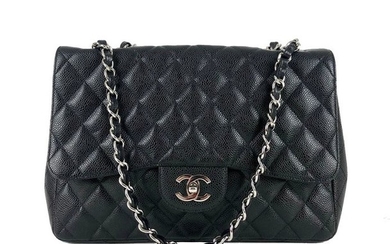 Chanel - Timeless Classic Flap JumboShoulder bag