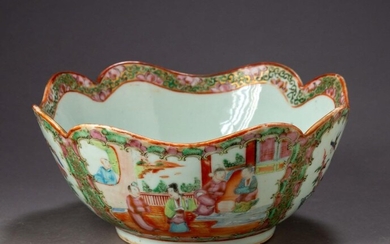 Chinese Rose Medallion Bowl With Scalloped Edge.