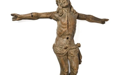 Christ en bois sculpté, anciennement polychromé,...