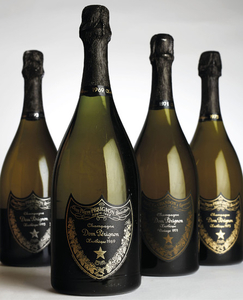 Dom Pérignon Oenothèque 1975, 6 bottles per lot