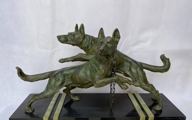 Edouard Drouot (1859-1945) - Sculpture, Two dogs posing - Bronze (patinated), Marble - First half 20th century