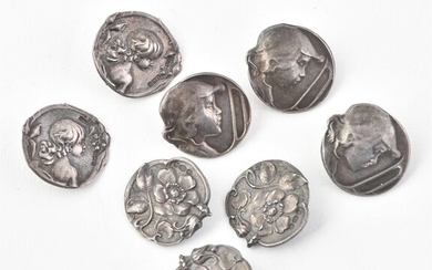 Eight Art Nouveau silver buttons
