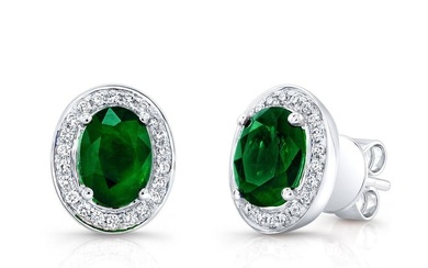 Emerald Oval And Diamond Earrings In 14k White Gold (8x6mm)