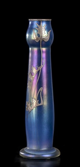 FRENCH MANUFACTURE Liberty blu vase with violet shades Glass, 31...