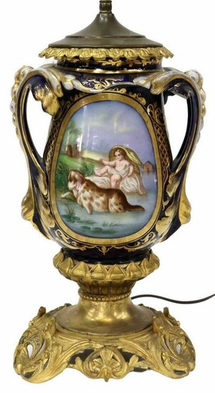 FRENCH SEVRES STYLE ORMOLU-MOUNTED PORCELAIN LAMP