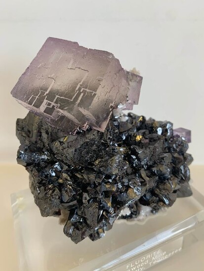 Fluorite Crystals on matrix - 10×7×10 cm - 400 g