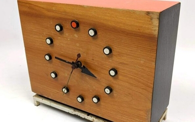 George Nelson & Associates, table clock, model 4761. Ho