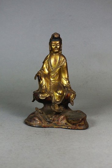 Guanyin - Gilt bronze - China - Qing Dynasty (1644-1911)