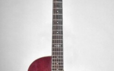 K. Guitare Yairi, modèle n° JE-3, Japon, 1991, longueur 105 cm x 40 cm, 2...