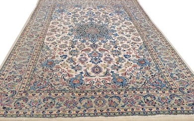 Keshan - Carpet - 330 cm - 230 cm