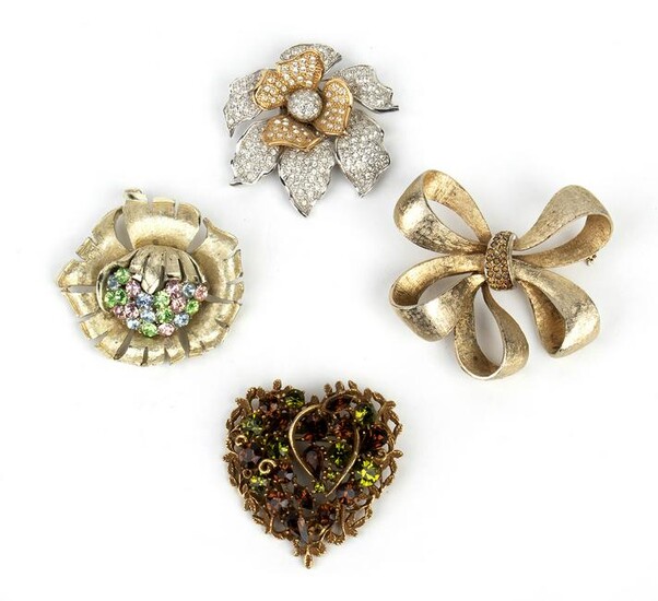 LOT OF 4 BROOCHES 50s/70s