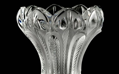 Lalique French Art Glass Ensa Centerpiece 8" Vase