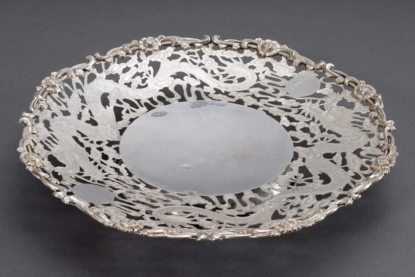 Large Chinese bowl with openwork rim "Playing Cloud Dragons", floral relief rim and engraved monogram "M" and date, MM: Teh Ling & Co, c. 1940, silver, 428g, h. 4cm, Ø 27.5cm, slight pressure marks, somewhat defective