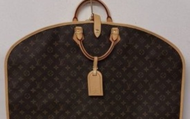 Louis Vuitton - Garment Luggage