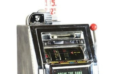 MILLS "BREAK THE BANK" 5¢ SLOT MACHINE.